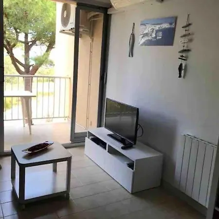 T1 Bis Climatise A 50m De La + Garage Prive Διαμέρισμα
